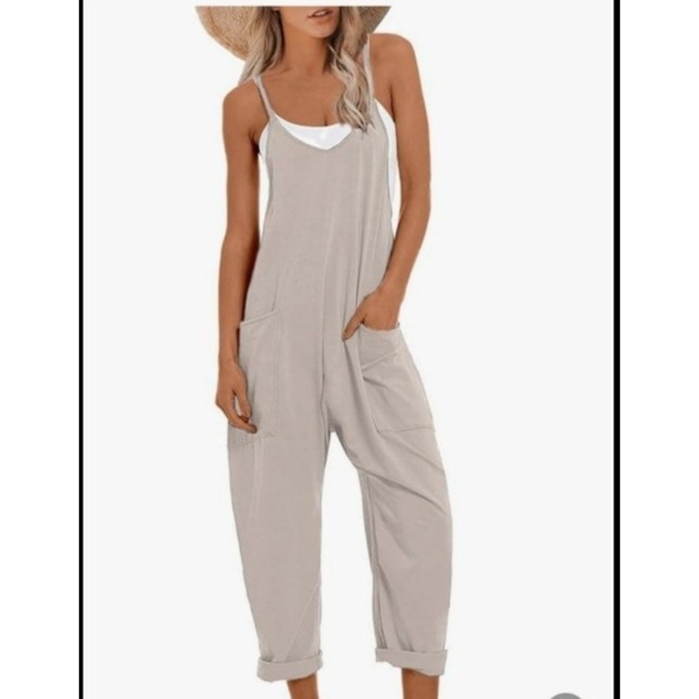 Casual Sleeveless Beige Jumpsuit with Pockets